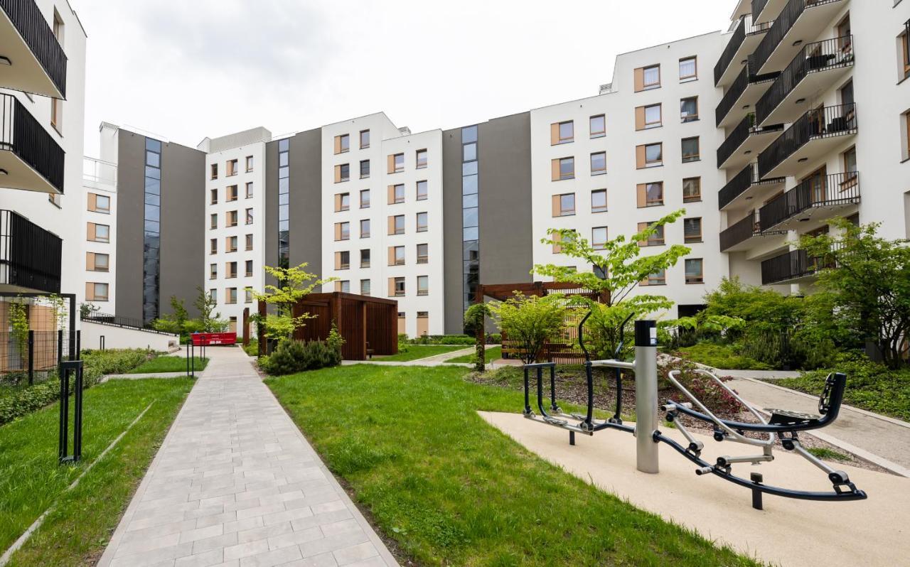 Wola Skwer Happy Apartment Warsaw Ngoại thất bức ảnh