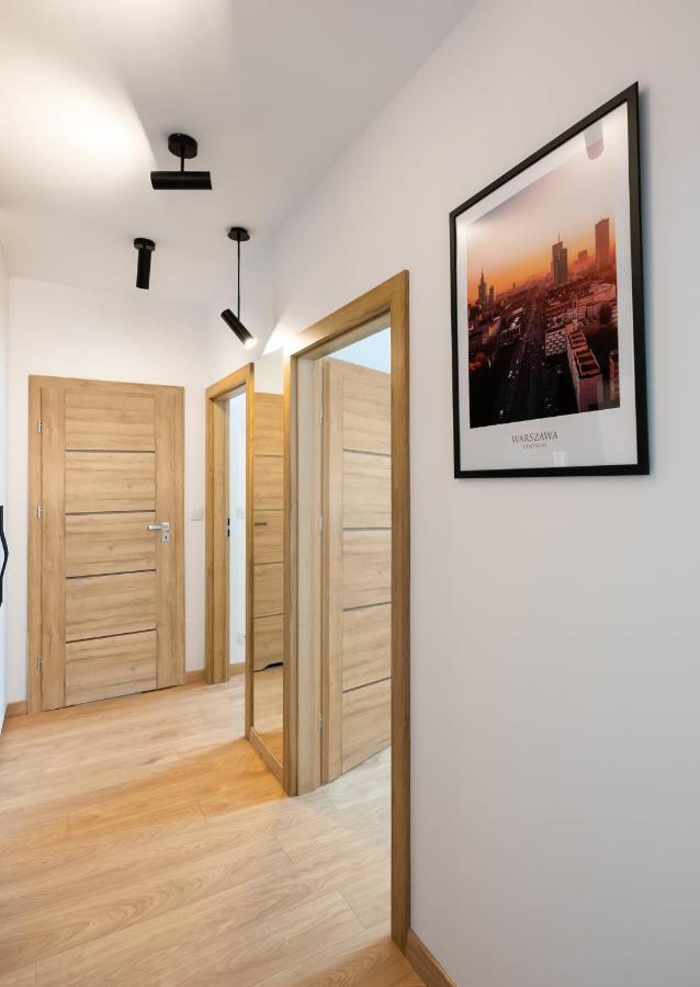 Wola Skwer Happy Apartment Warsaw Ngoại thất bức ảnh