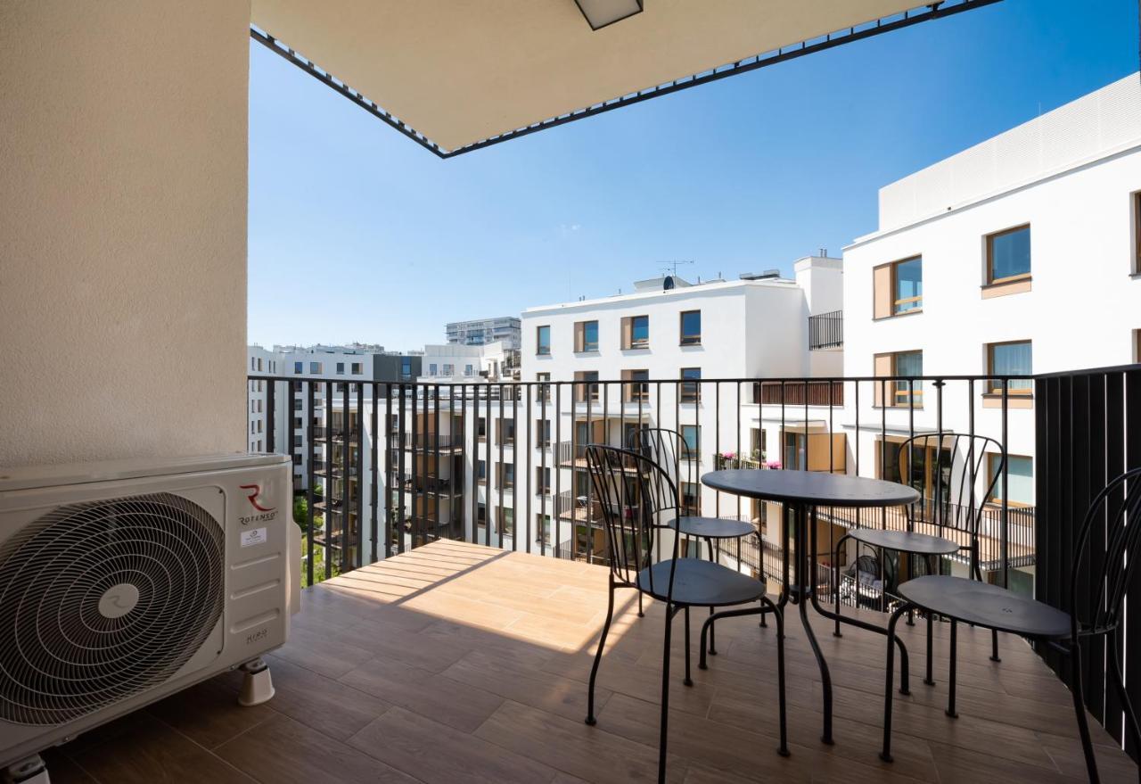 Wola Skwer Happy Apartment Warsaw Ngoại thất bức ảnh